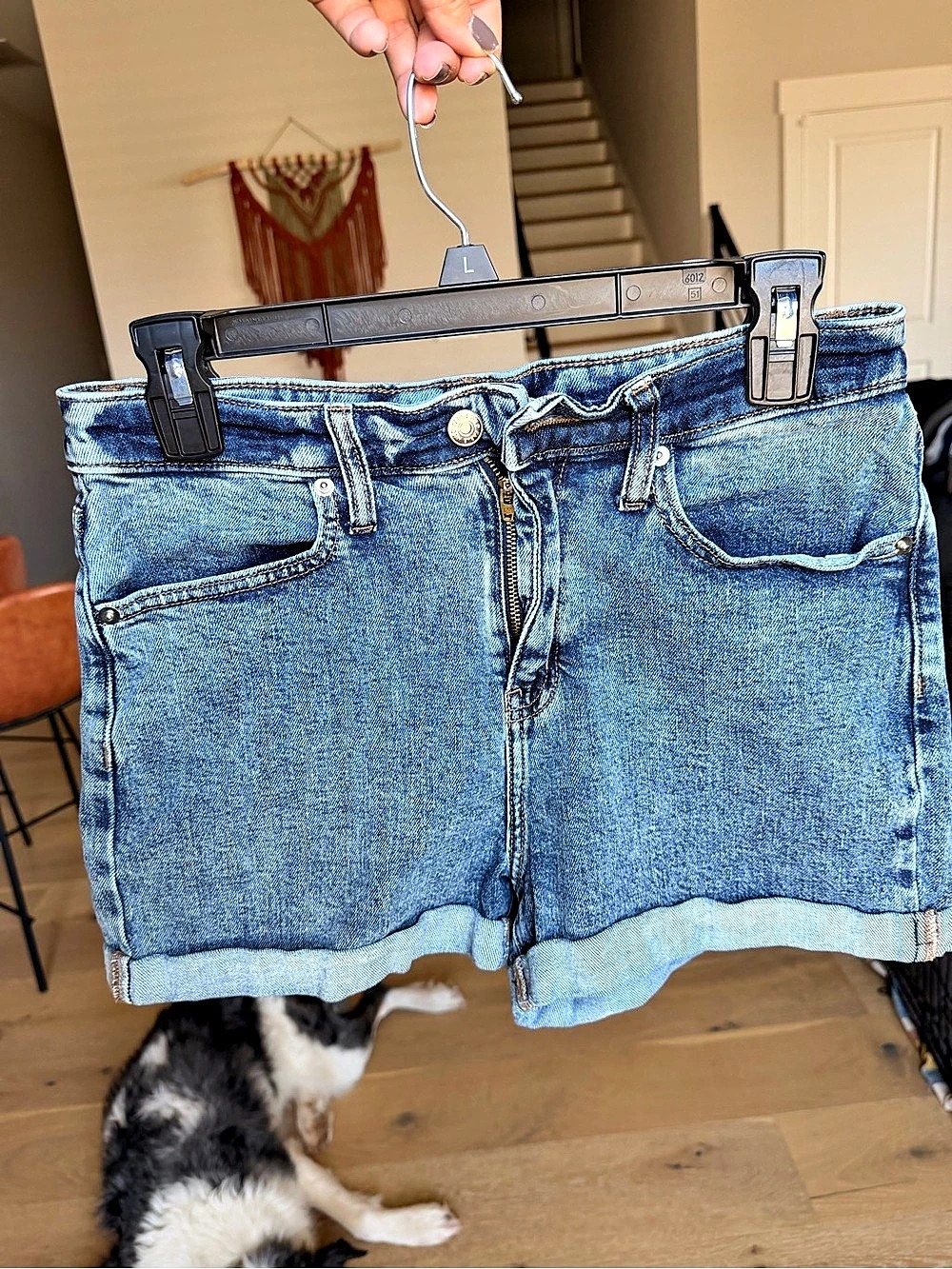 Wild Fable Super-High Rise Rolled Cuff Mom Jean Shorts Size 8